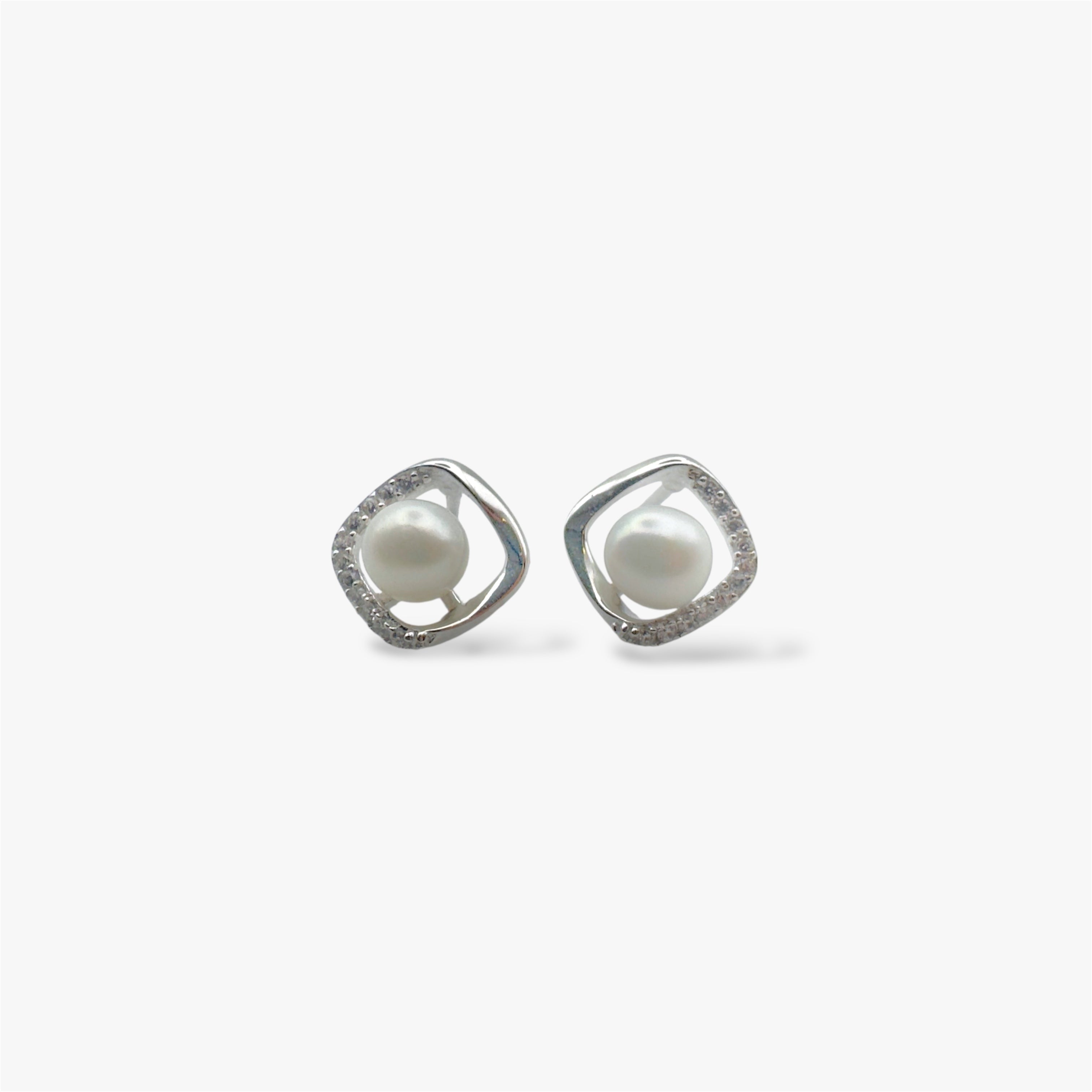 Eterna Crystal Pearl Stud Earrings
