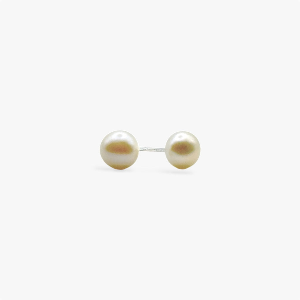 Eterna Classic Pearl Stud Earrings - Verduri